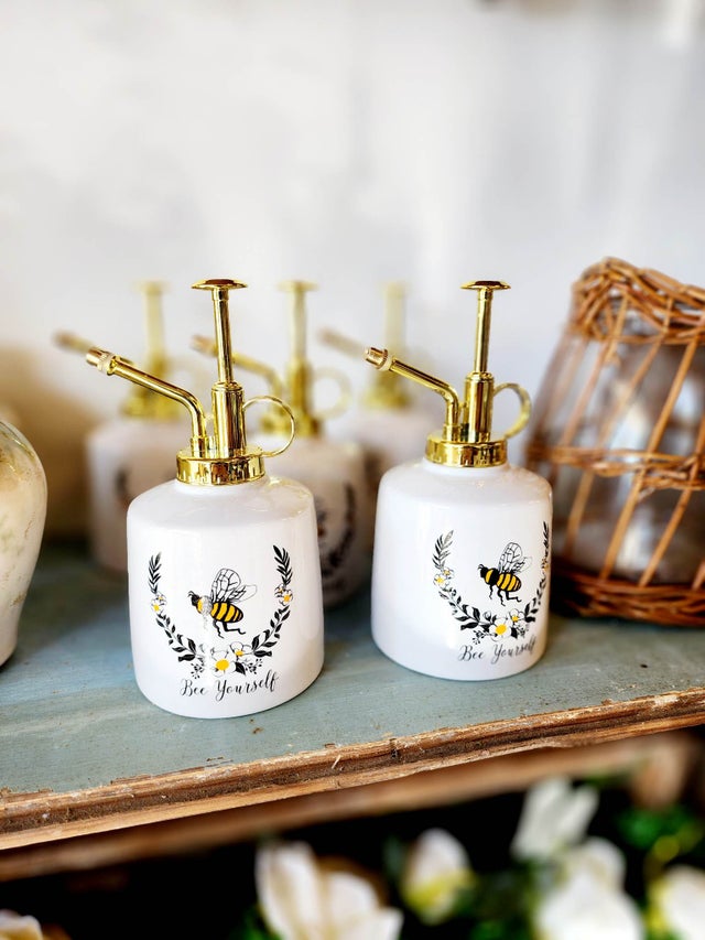 アンティーク　アーチェリーポット Decorative Vases, Objects, Lamps, Clocks, and Trays | archer + pratt